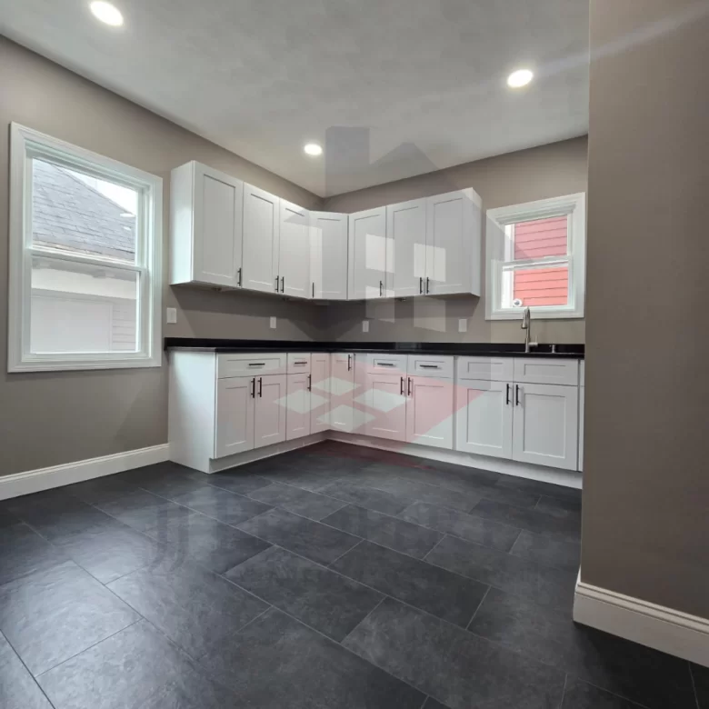 🏢 Commercial Space for Rent – 727 Sq. Ft. 📍 Broad Street, Providence, RI