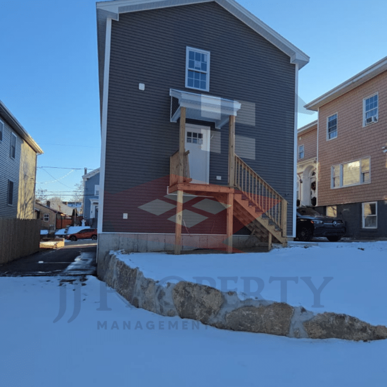 🏡 Stunning Multi-Level Dwelling with ADU Potential