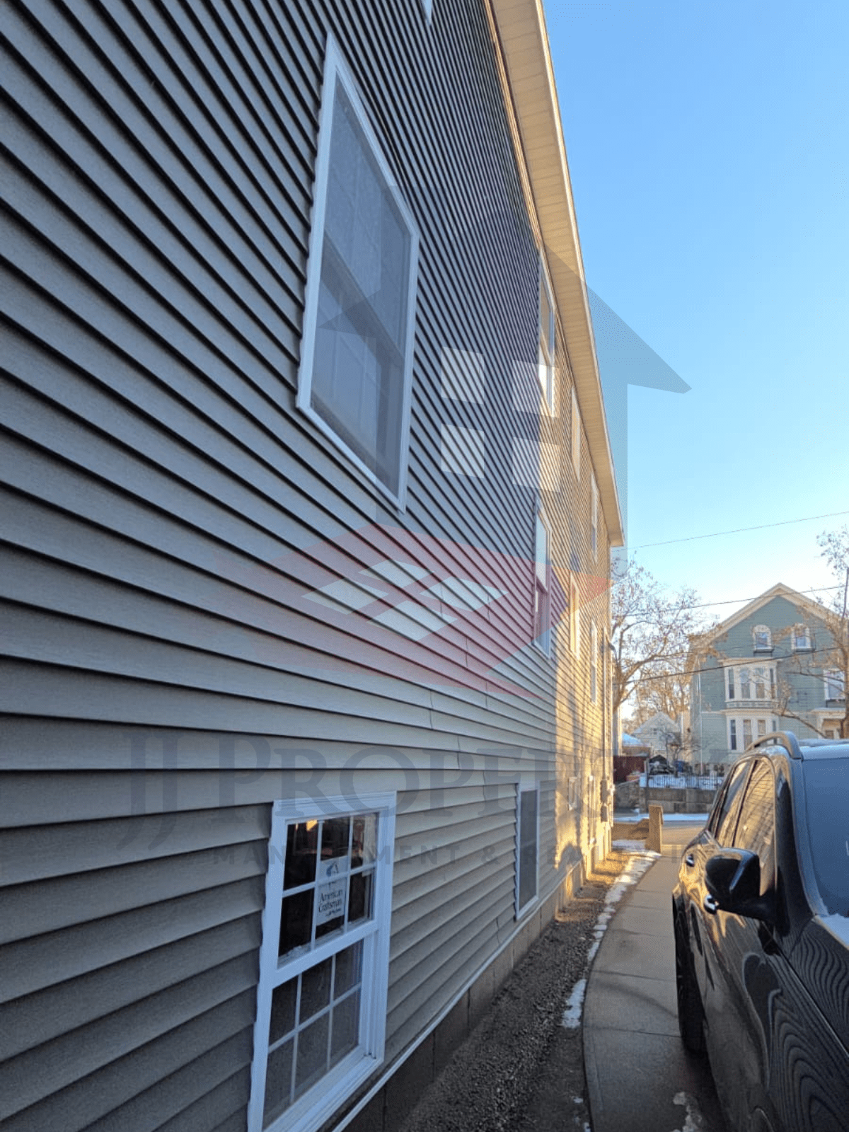 🏡 Stunning Multi-Level Dwelling with ADU Potential
