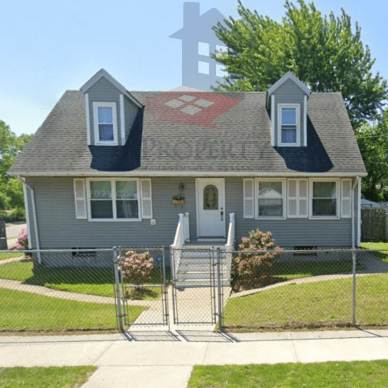 🏡 Stunning Single-Family Home | 💰 $450,000