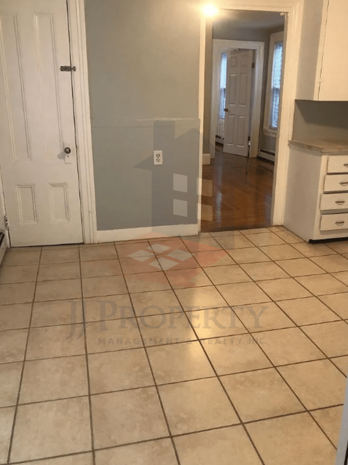 🏡 1-Bedroom Apartment for Rent