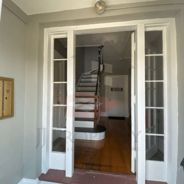 🏡 1-Bedroom Apartment for Rent