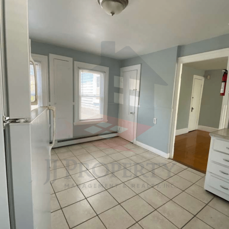 🏡 1-Bedroom Apartment for Rent