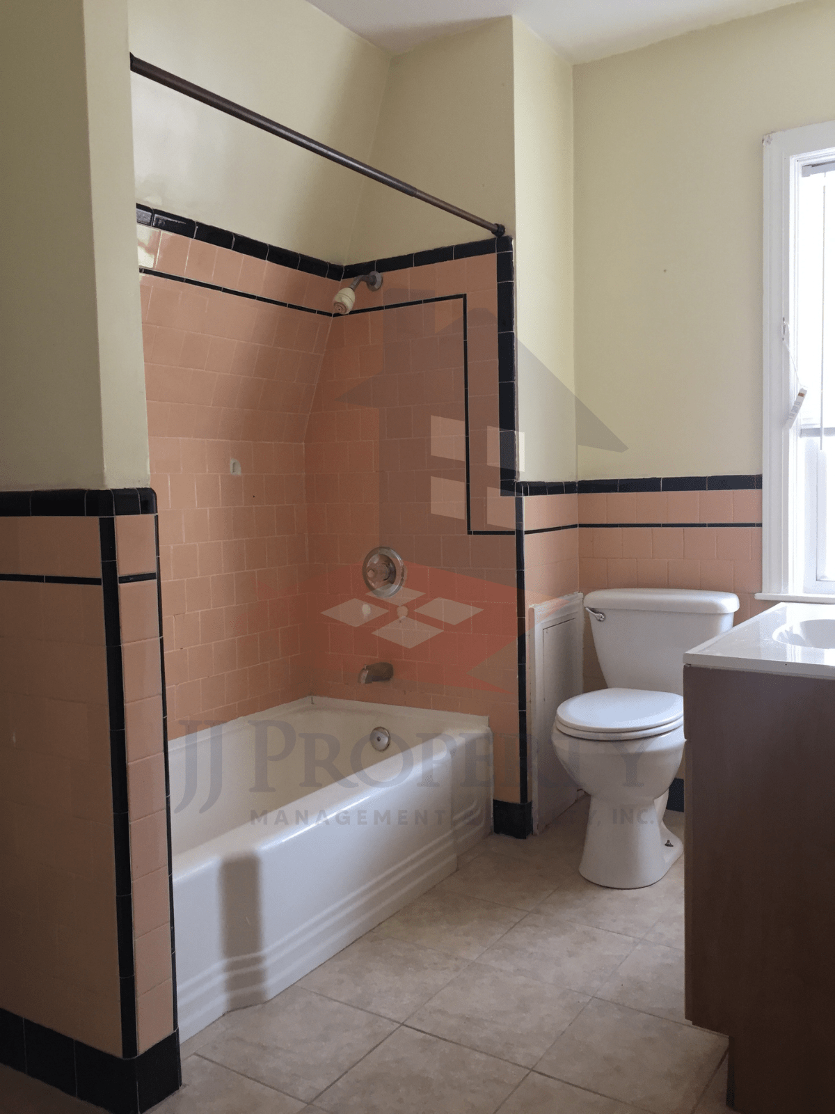 2-Bedroom Apartment w/ Utilities Included – 3rd Floor
