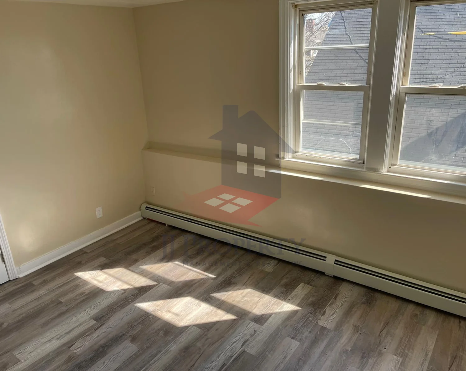 🏠 2 Bedroom Apartment – Third Floor