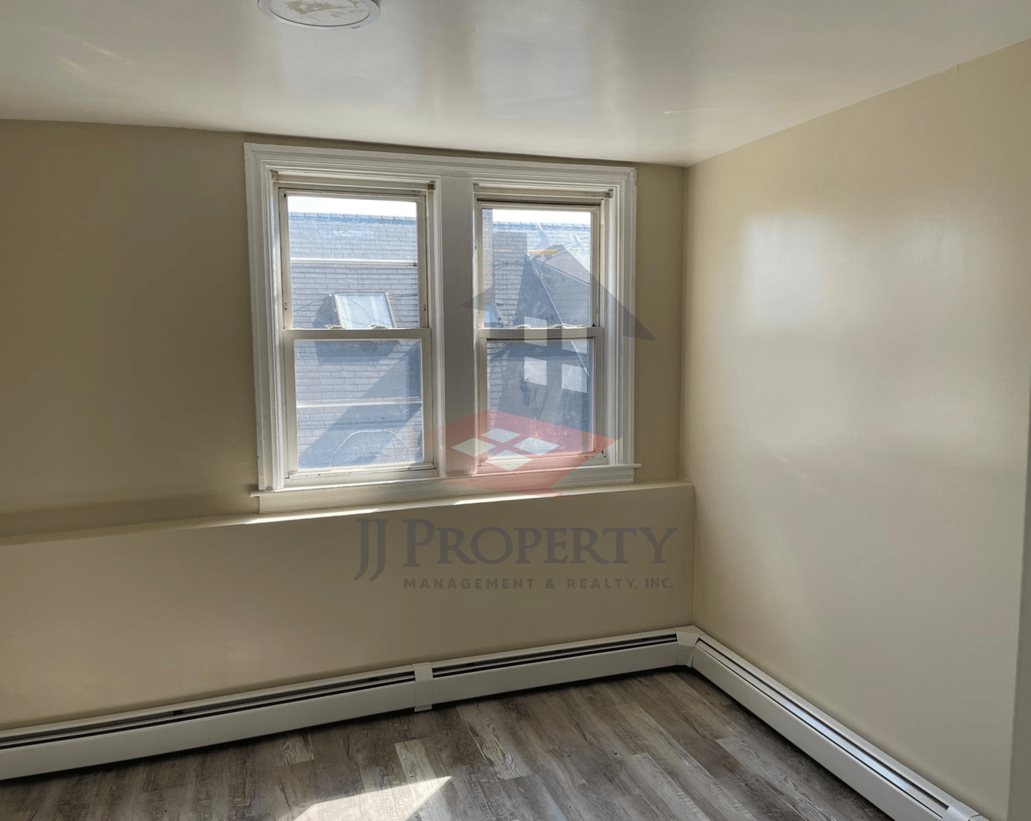 🏠 2 Bedroom Apartment – Third Floor
