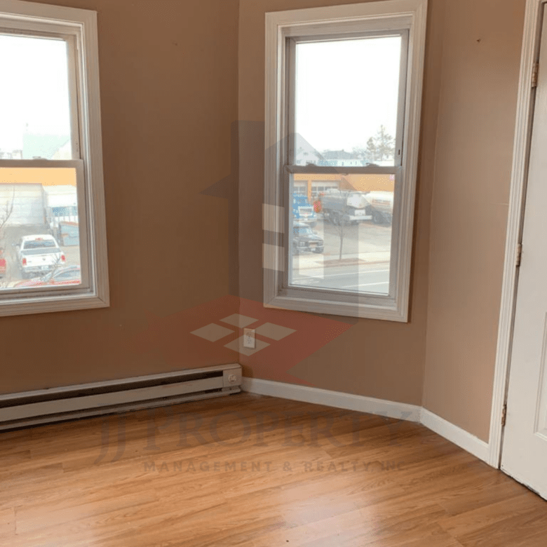 🏠 2 Bedroom Apartment – Second Floor