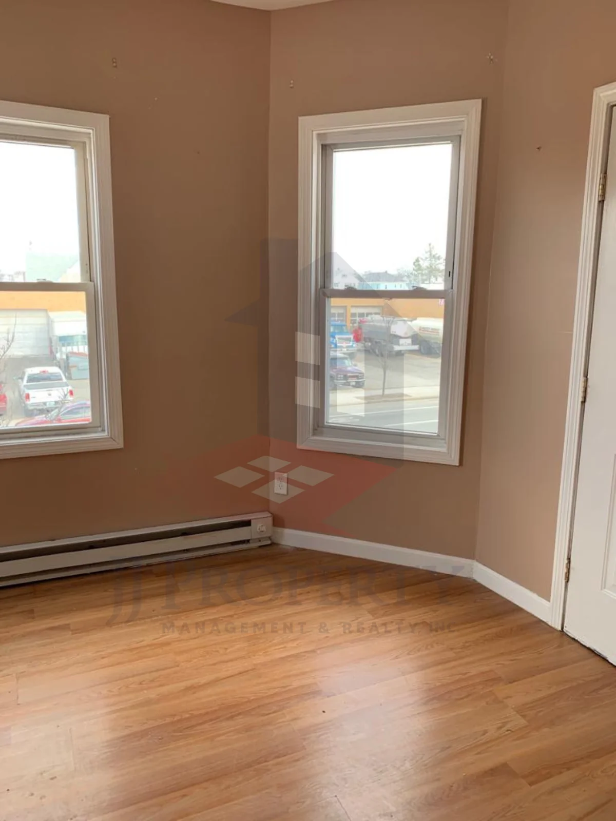 🏠 2 Bedroom Apartment – Second Floor