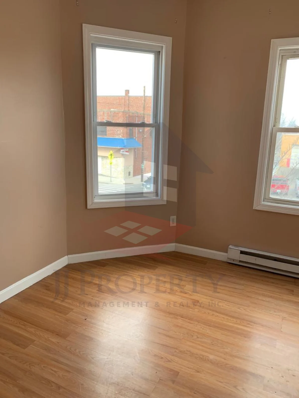 🏠 2 Bedroom Apartment – Second Floor