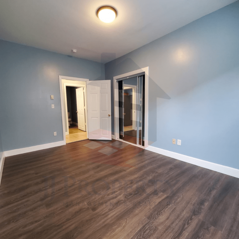 🏠 3 Bedroom Apartment – First Floor