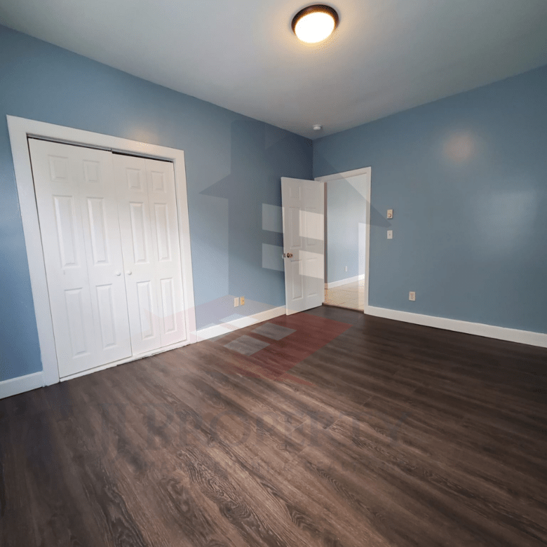 🏠 3 Bedroom Apartment – First Floor