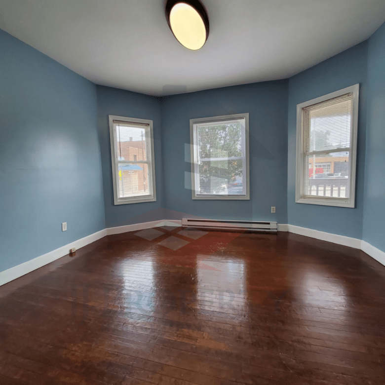 🏠 3 Bedroom Apartment – First Floor