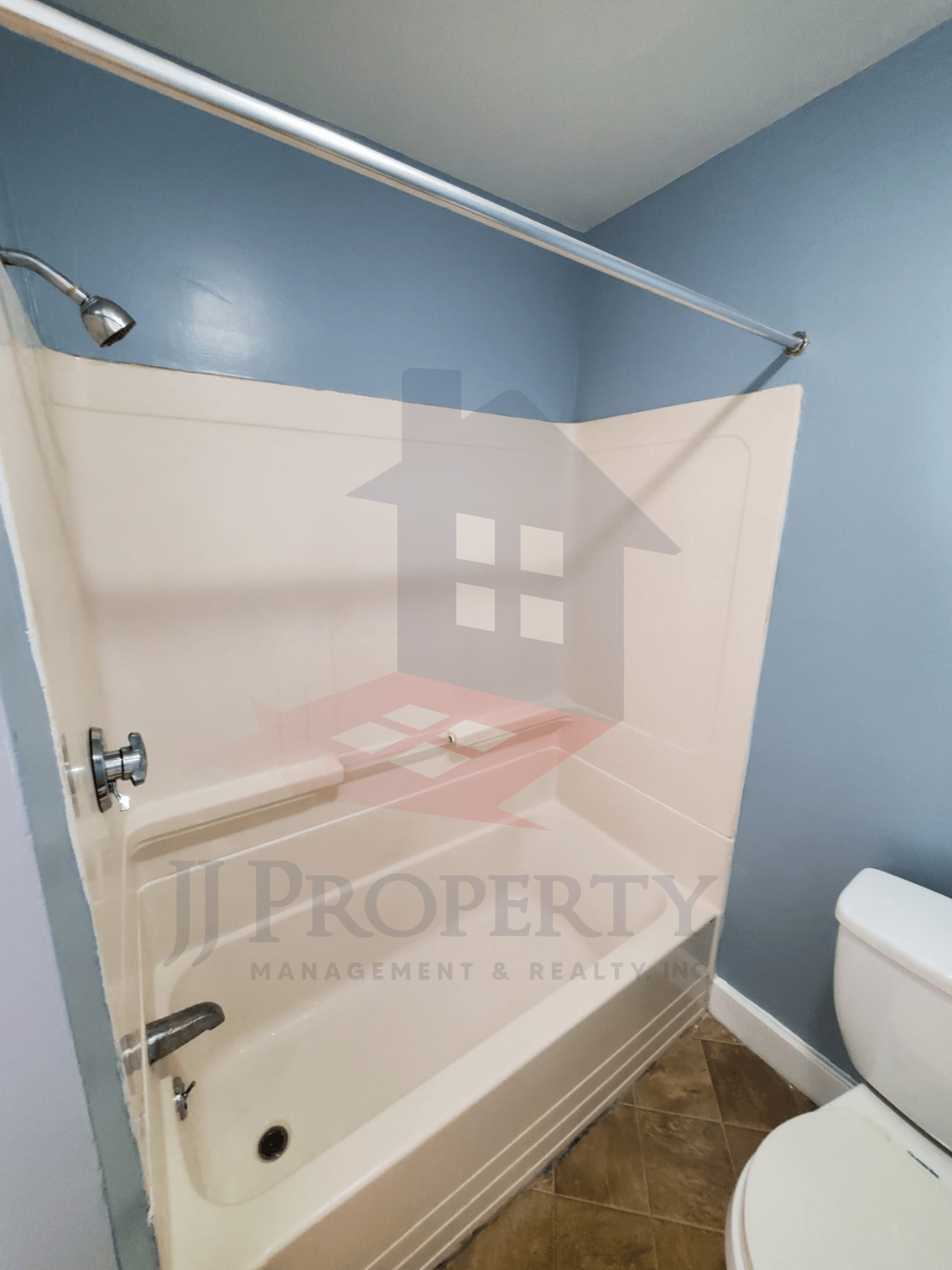 🏠 3 Bedroom Apartment – First Floor