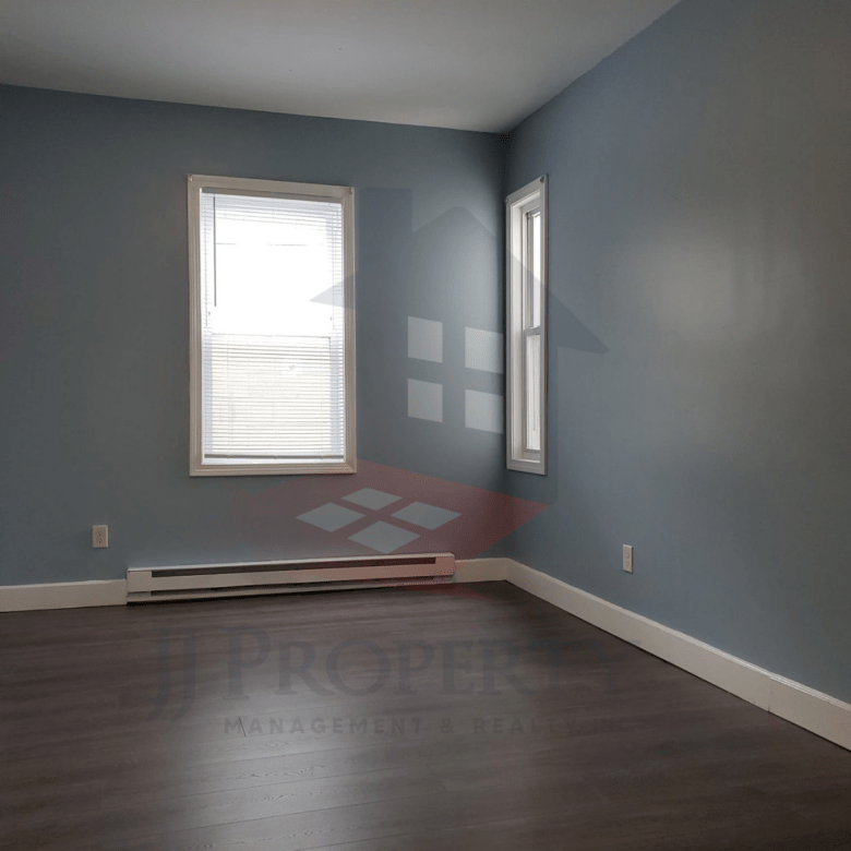 🏠 3 Bedroom Apartment – First Floor