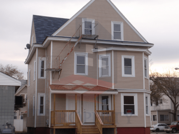 🏠 3 Bedroom Apartment – First Floor