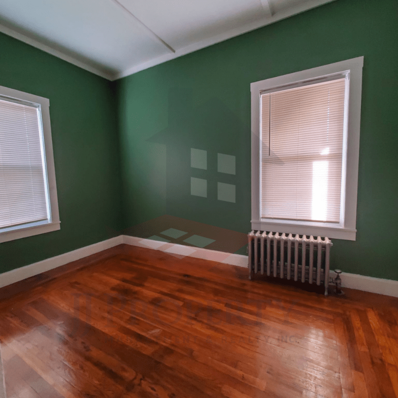 🏠 2 Bedroom Apartment – First Floor