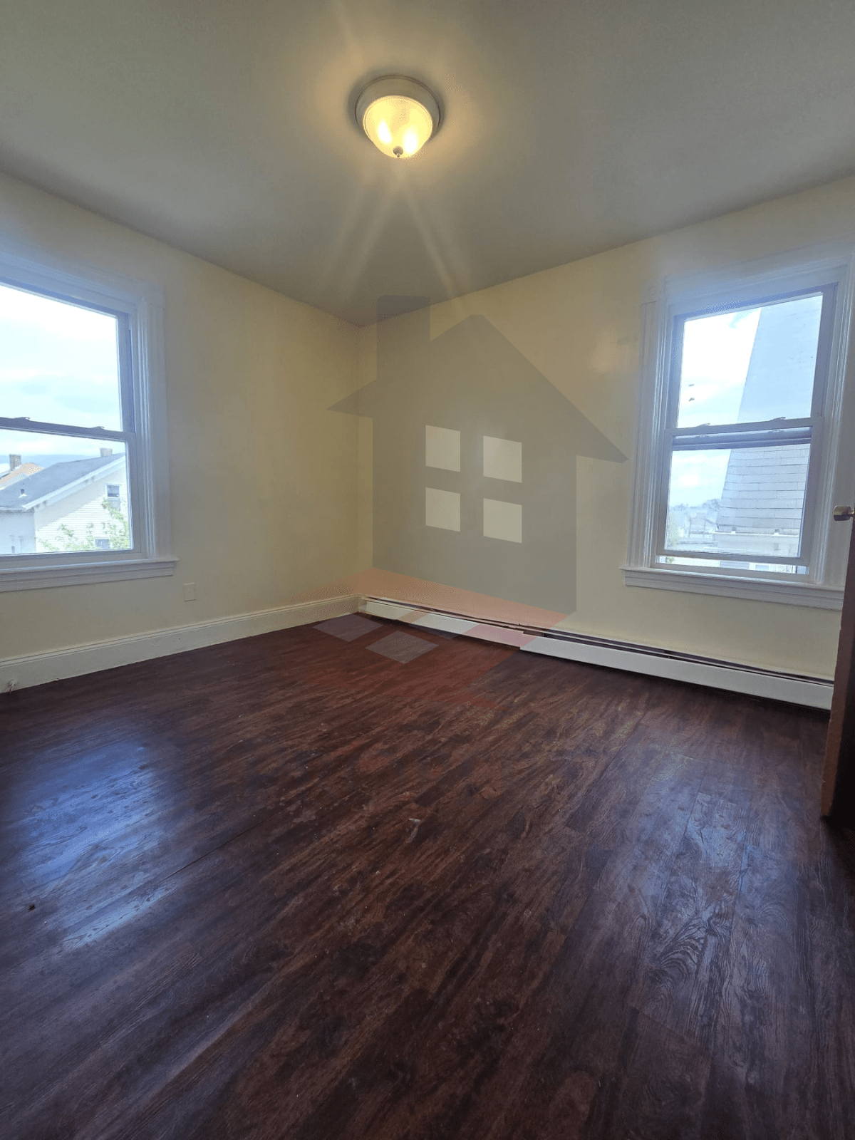 🏠 3-Bedroom Apartment – Third Floor