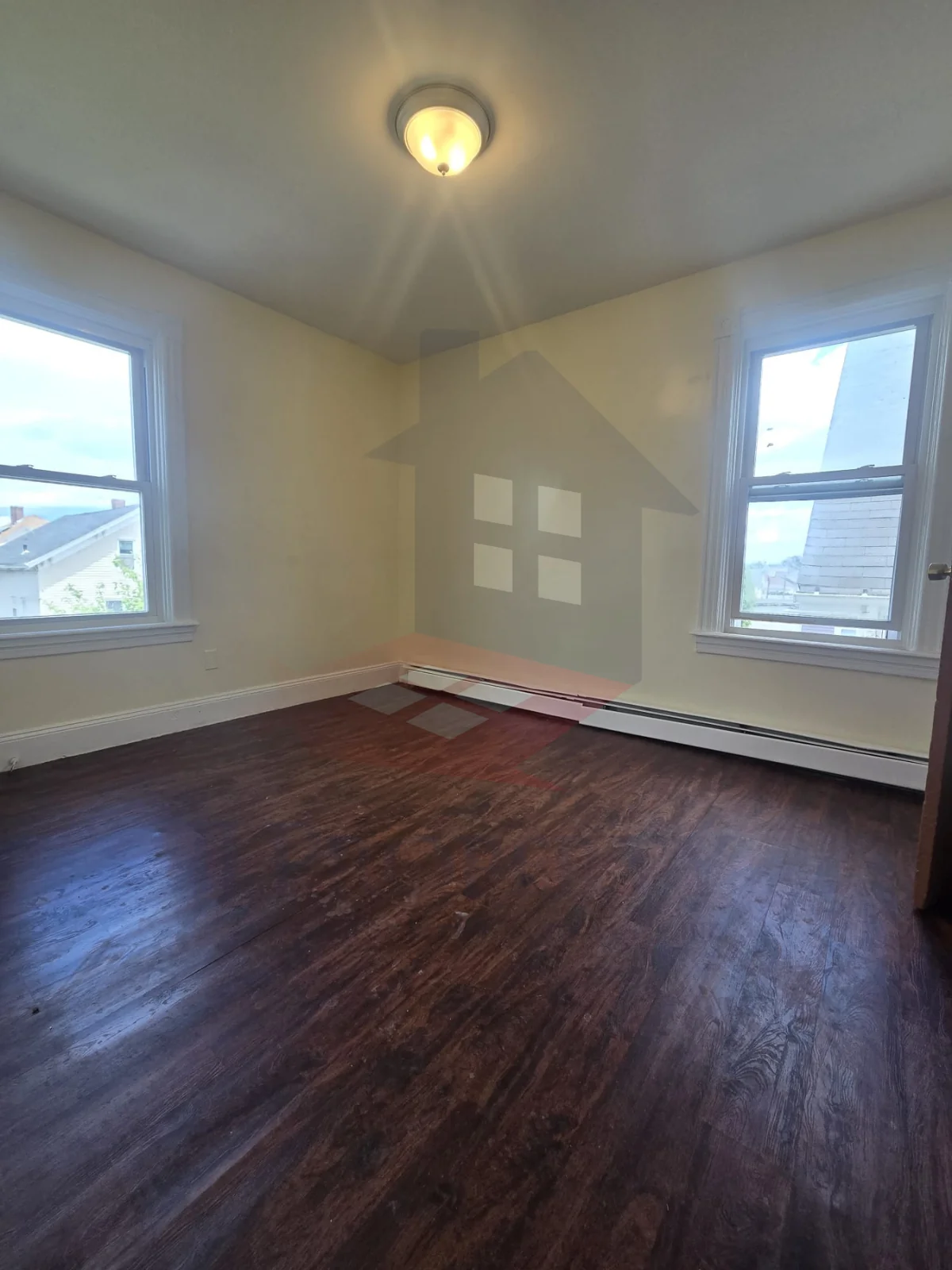 LOGO+PROPERTY PIC HORIZONTAL (47) π 3-Bedroom Apartment β Third Floor