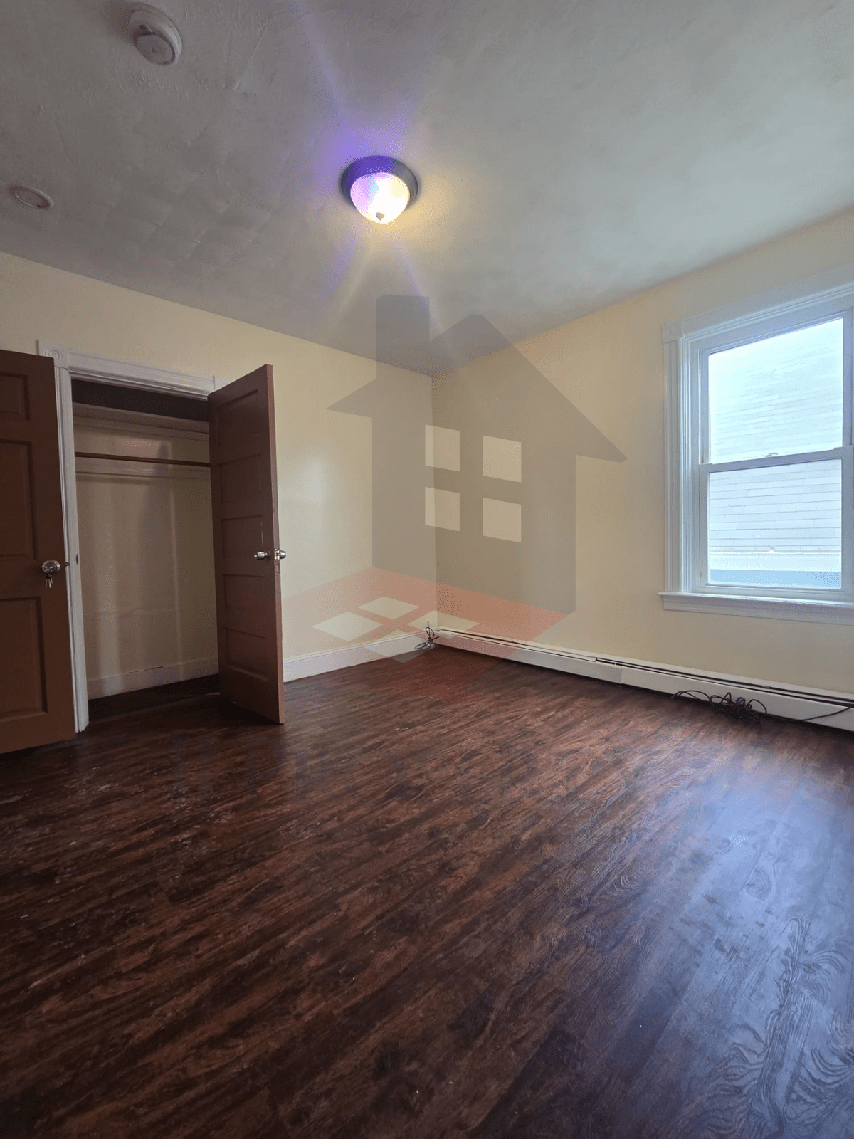 🏠 3-Bedroom Apartment – Third Floor