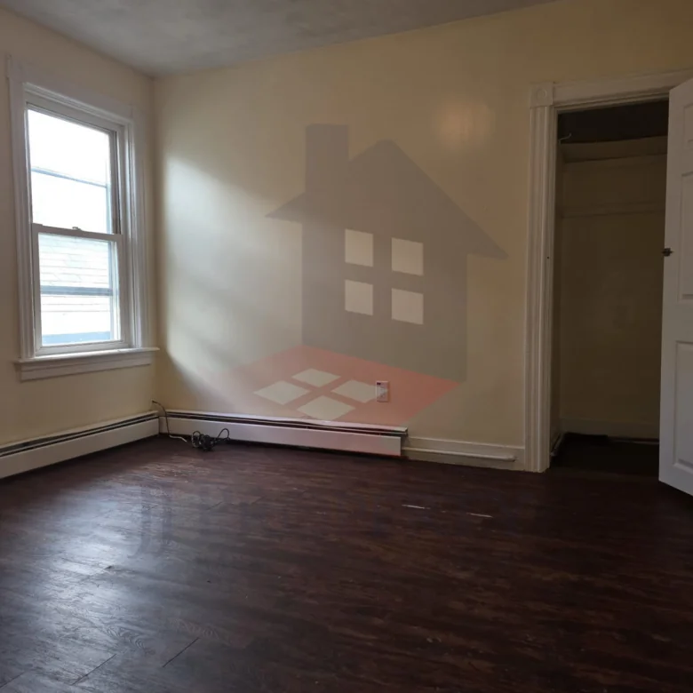 🏠 3-Bedroom Apartment – Third Floor