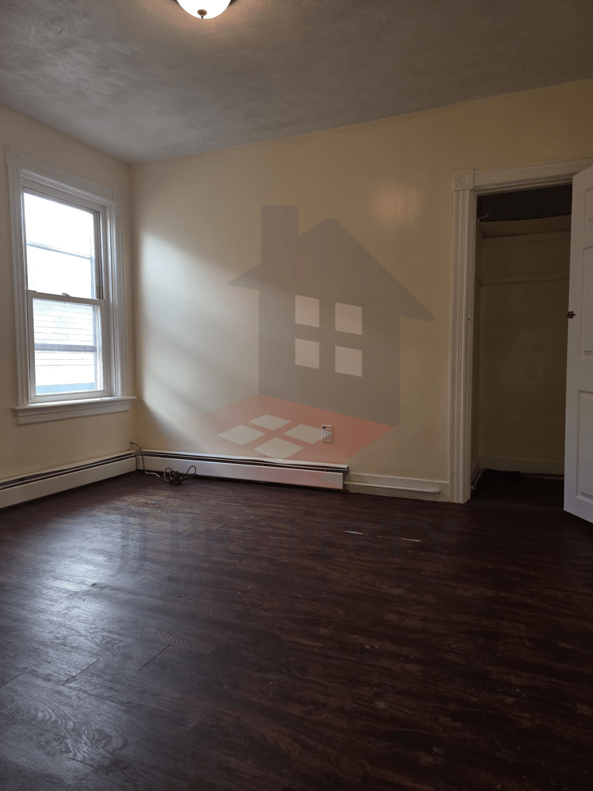 🏠 3-Bedroom Apartment – Third Floor