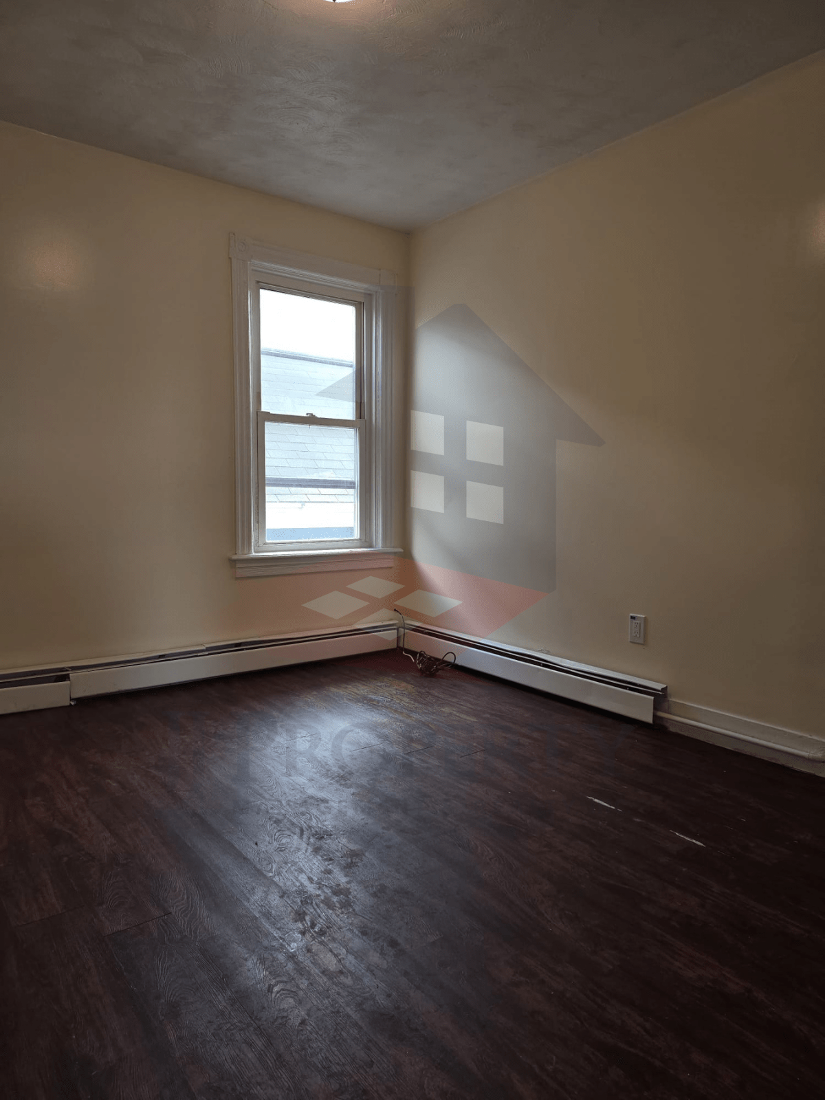 🏠 3-Bedroom Apartment – Third Floor