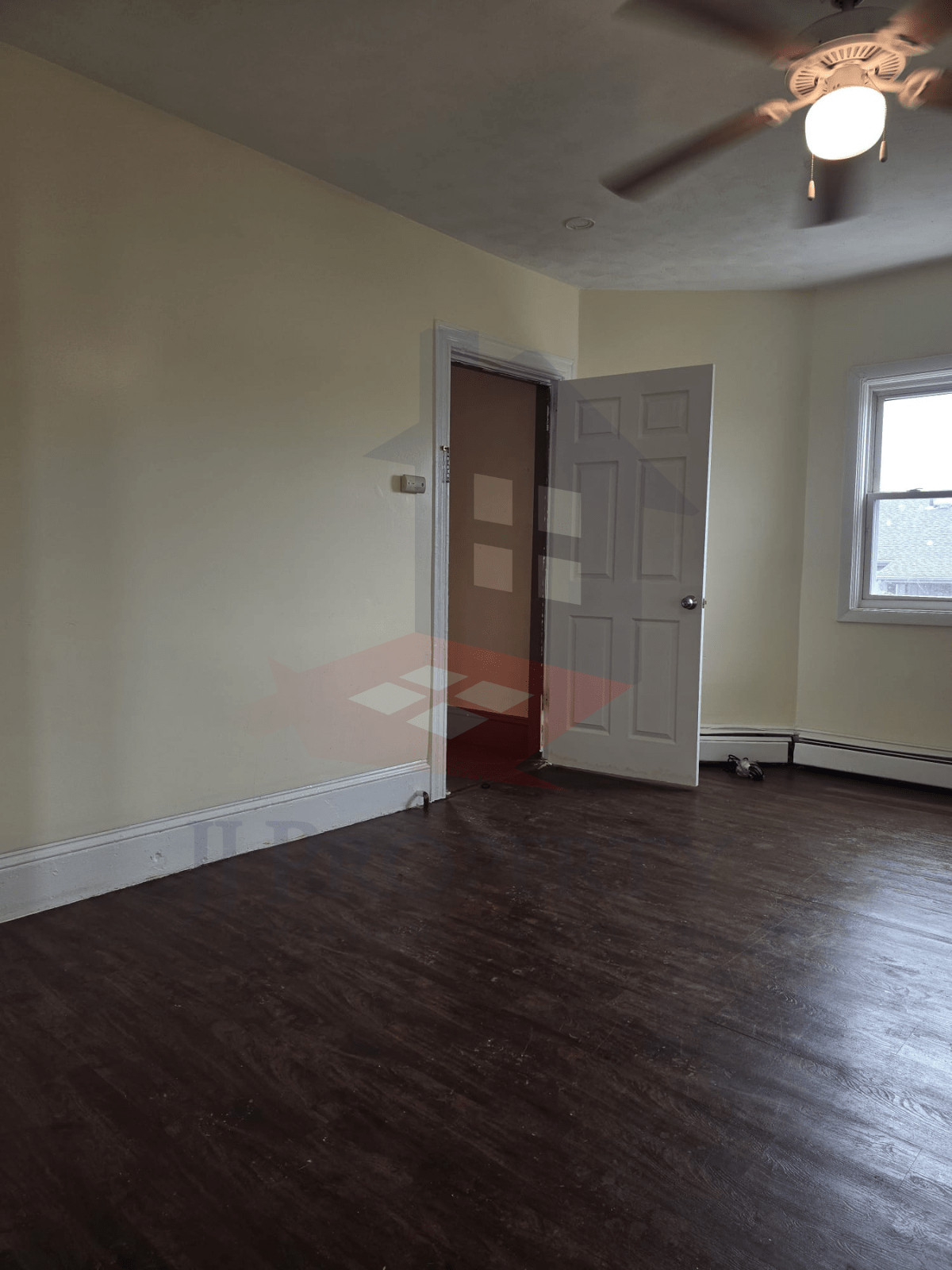🏠 3-Bedroom Apartment – Third Floor