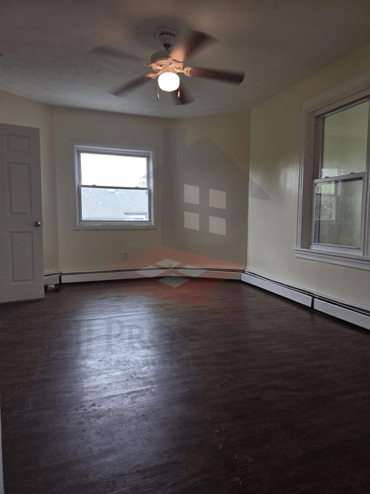 🏠 3-Bedroom Apartment – Third Floor