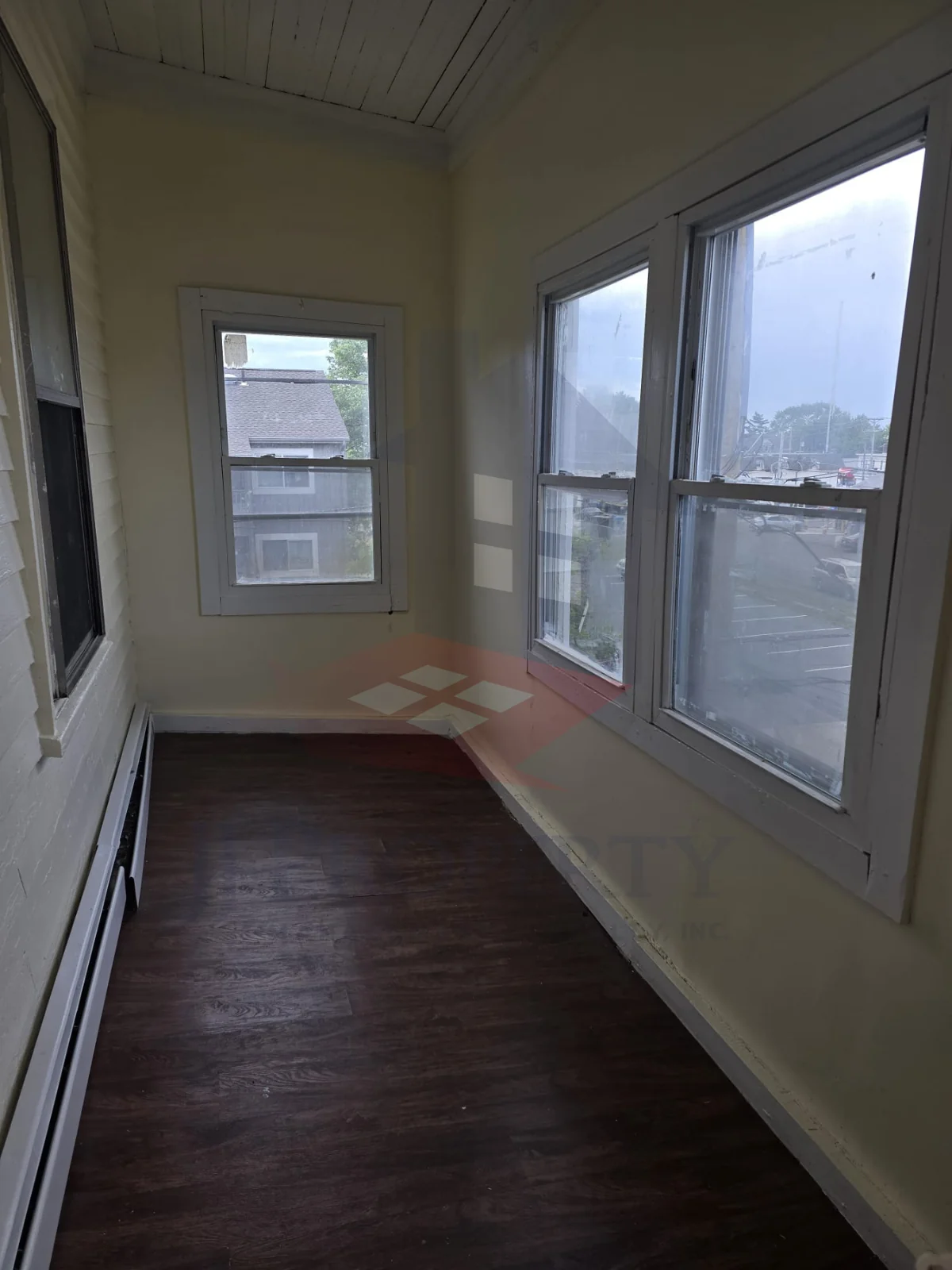 LOGO+PROPERTY PIC HORIZONTAL (54) π 3-Bedroom Apartment β Third Floor