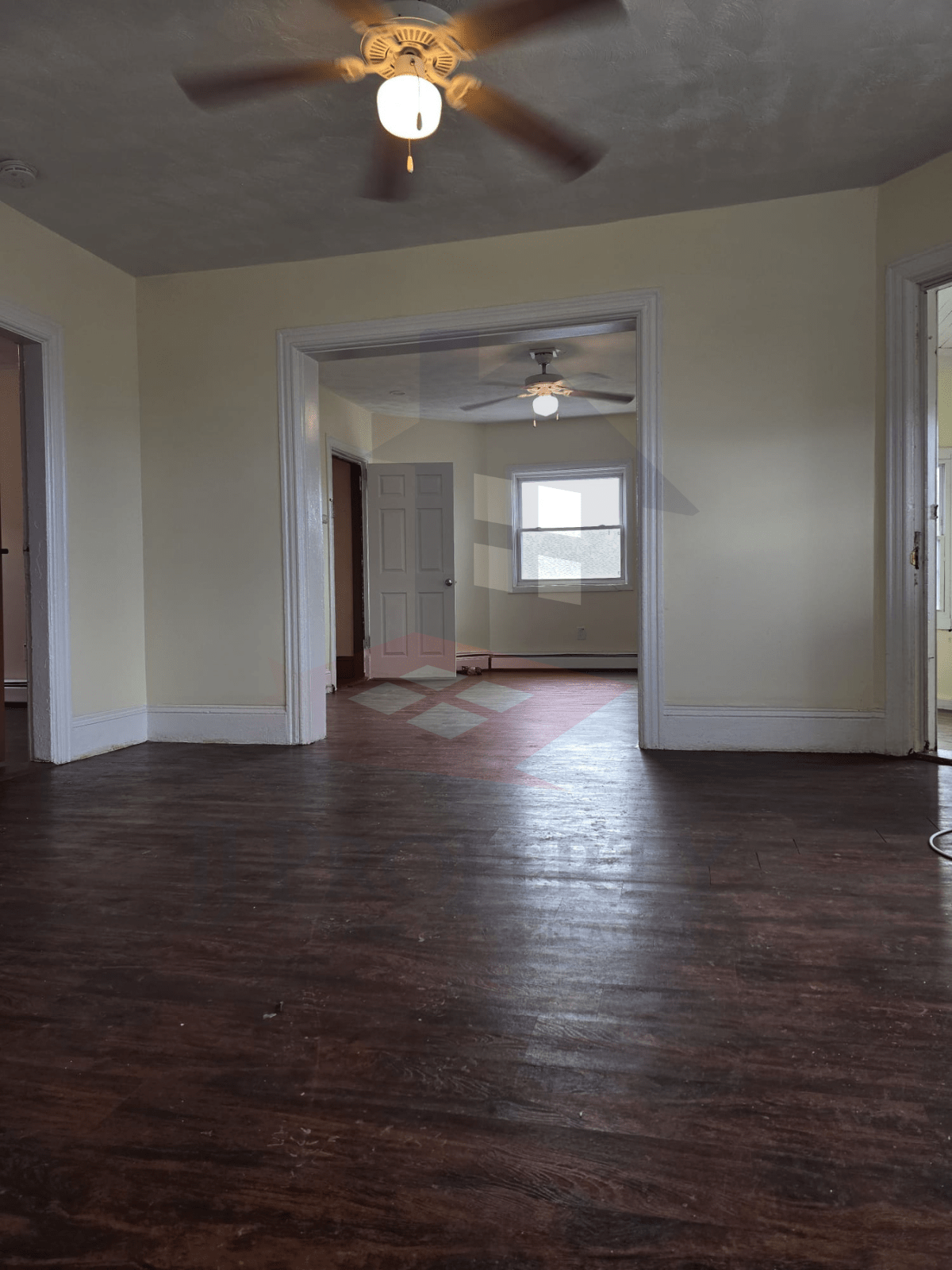 🏠 3-Bedroom Apartment – Third Floor