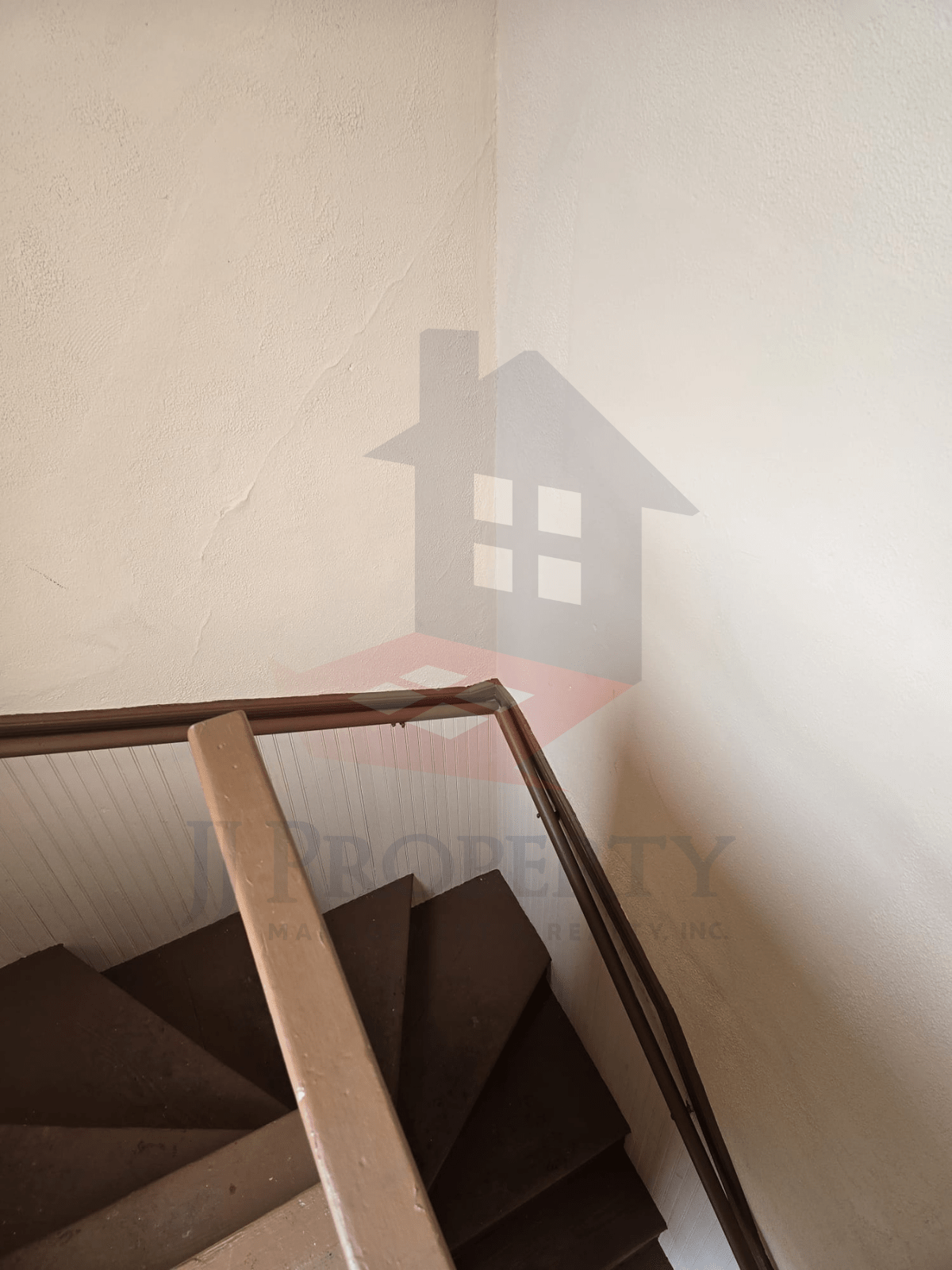 🏠 3-Bedroom Apartment – Third Floor