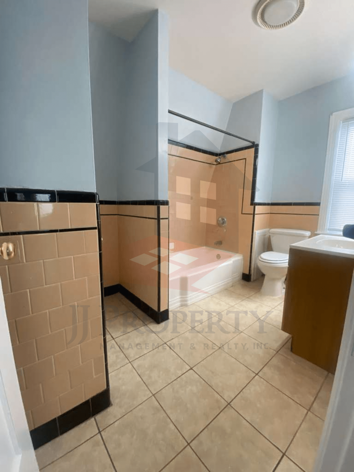 LOGO+PROPERTY PIC HORIZONTAL (64) 2-Bedroom Apartment w/ Utilities Included โ 3rd Floor