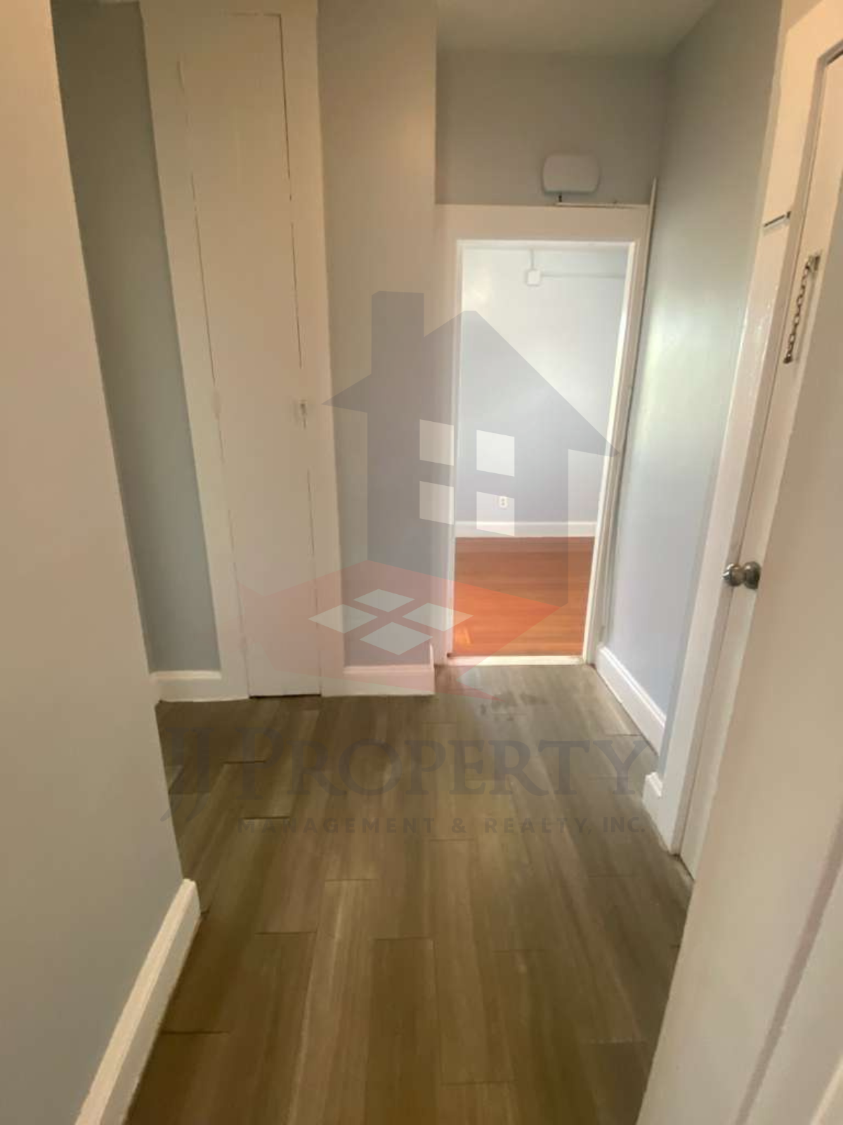 LOGO+PROPERTY PIC HORIZONTAL (67) 2-Bedroom Apartment w/ Utilities Included โ 3rd Floor