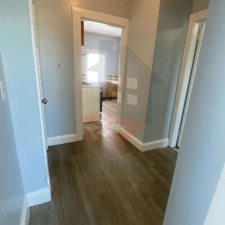2-Bedroom Apartment w/ Utilities Included – 3rd Floor