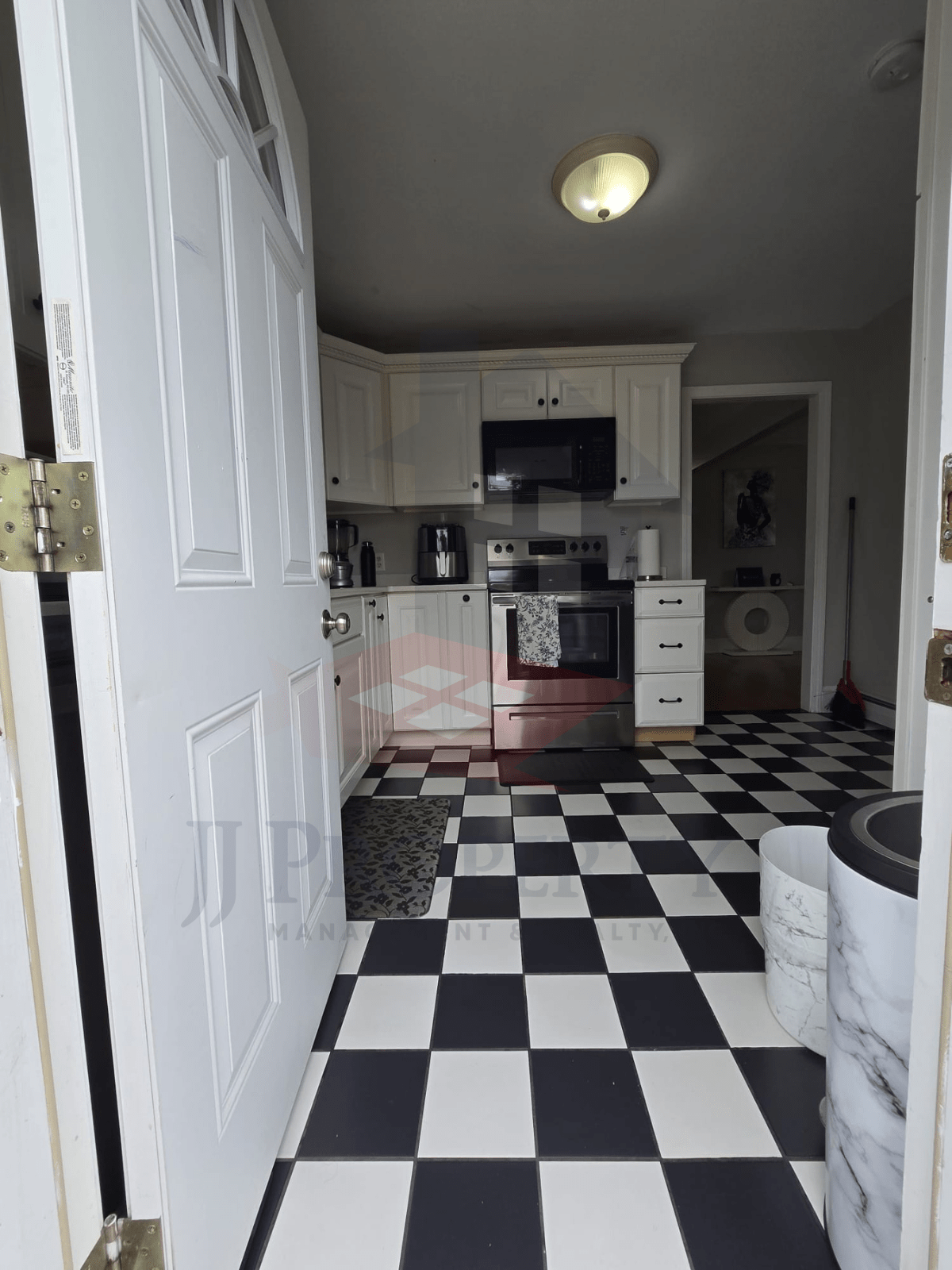 LOGO+PROPERTY PIC HORIZONTAL (79) π‘ Stunning Single-Family Home | π° $450,000