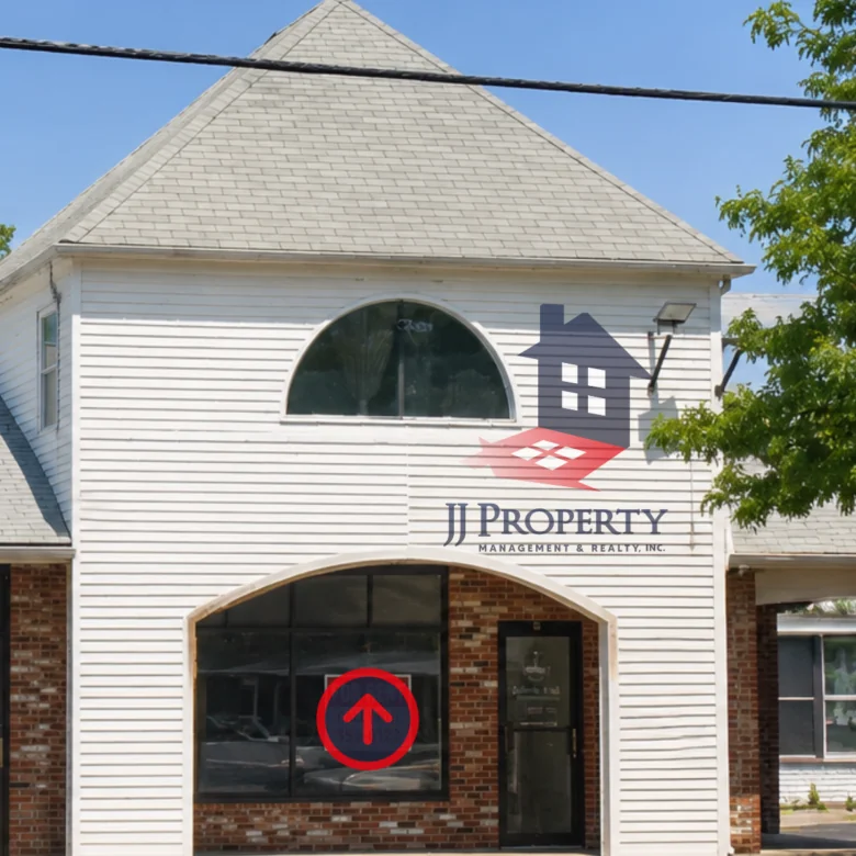 🏢 Commercial Space for Rent – 319 Pocasset Ave, 2nd Floor