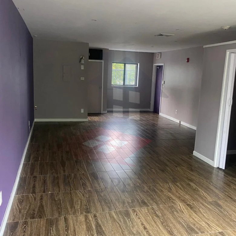 🏢 Commercial Space for Rent – 319 Pocasset Ave, 2nd Floor