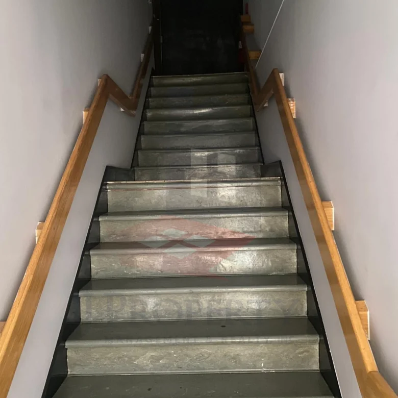 🏢 Commercial Space for Rent – 319 Pocasset Ave, 2nd Floor