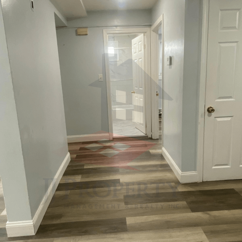 🏠 2 Bedroom Apartment – Unit 2 (First Floor)