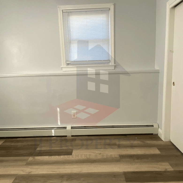 🏠 2 Bedroom Apartment – Unit 2 (First Floor)