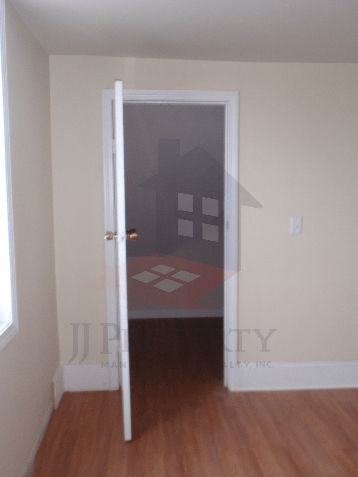 LOGO+PROPERTY PIC HORIZONTAL – 2026-08-07T142935.139 ๐ 2 Bedroom Apartment โ 3rd Floor
