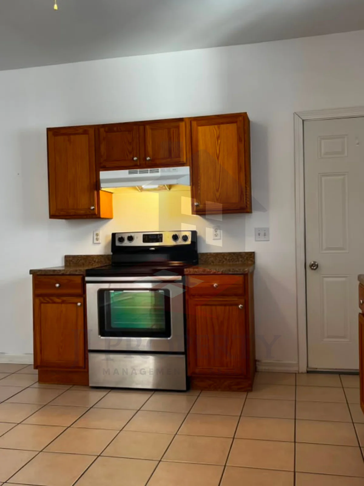 ✨ 2-Bedroom Apartment Available – Second Floor