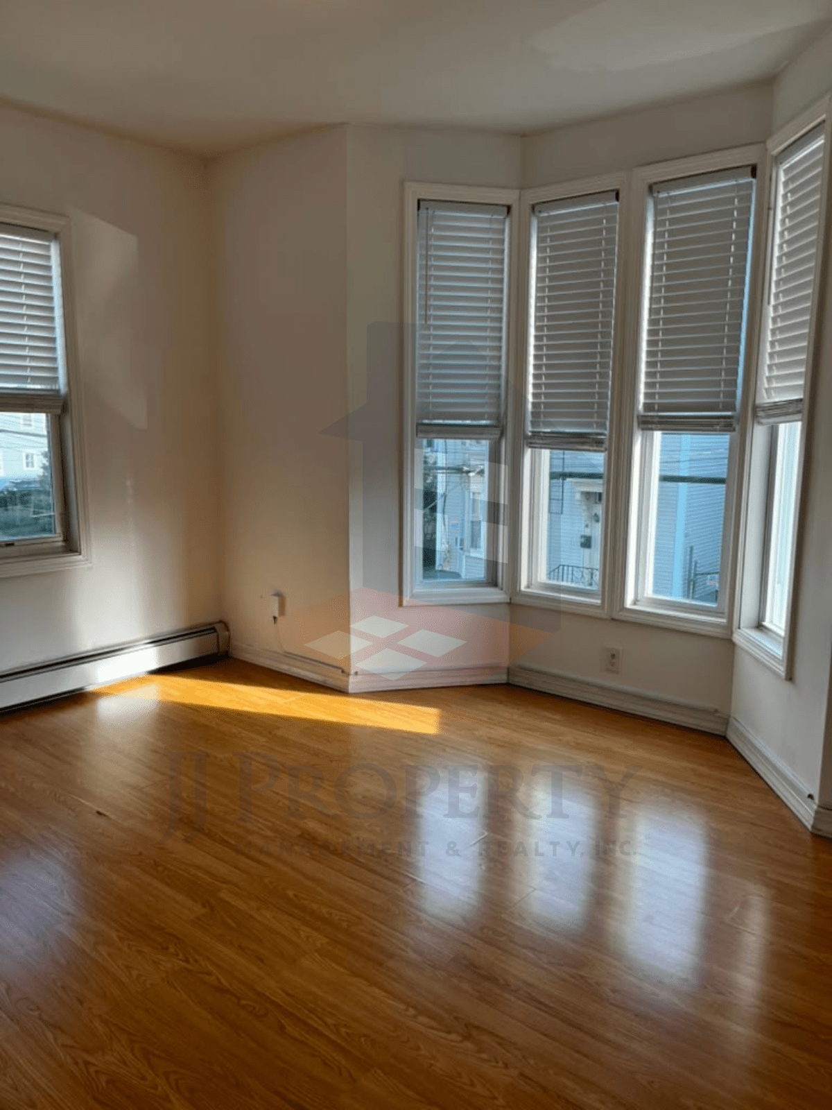 ✨ 2-Bedroom Apartment Available – Second Floor