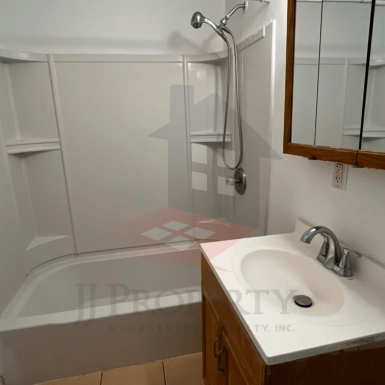 ✨ 2-Bedroom Apartment Available – Second Floor