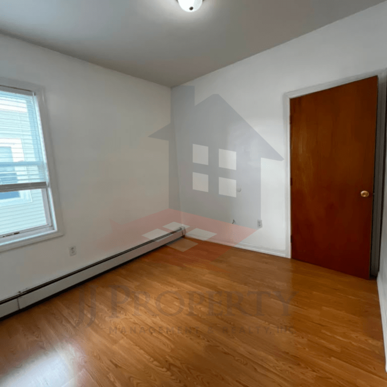 ✨ 2-Bedroom Apartment Available – Second Floor
