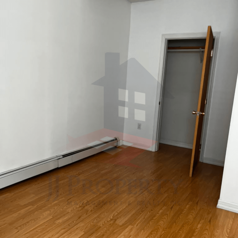 ✨ 2-Bedroom Apartment Available – Second Floor