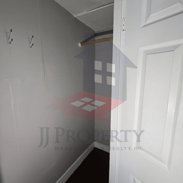 🏡 3-Bedroom Townhouse – Great for Roommates!