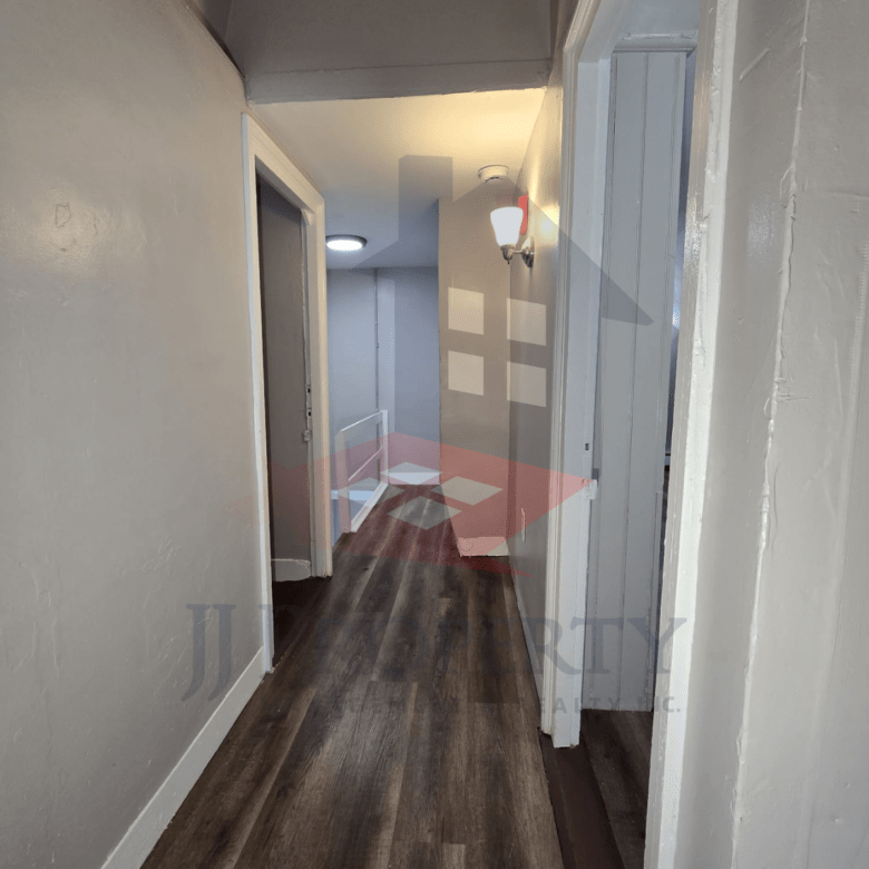 🏡 3-Bedroom Townhouse – Great for Roommates!