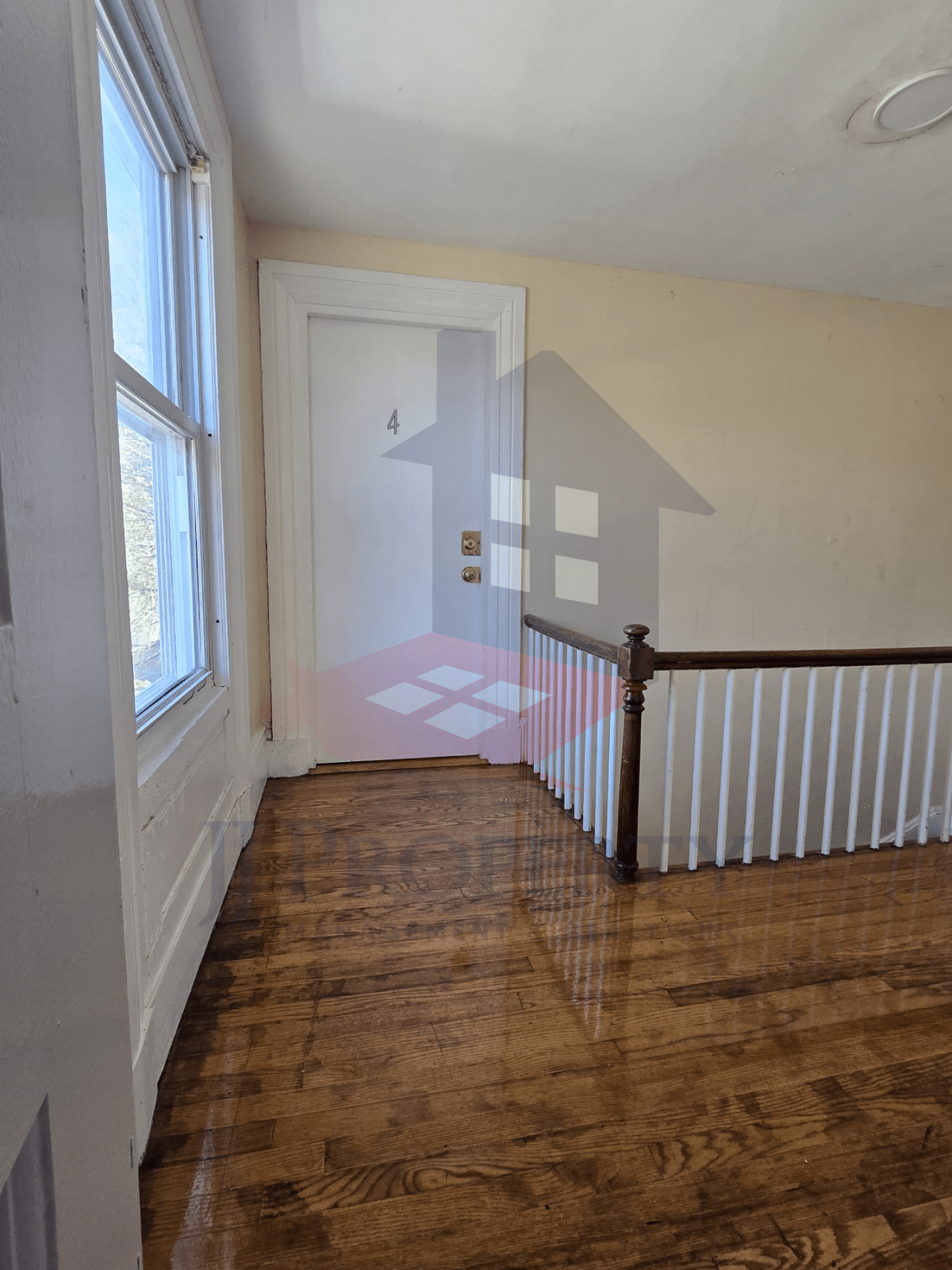 🏡 3-Bedroom Townhouse – Great for Roommates!