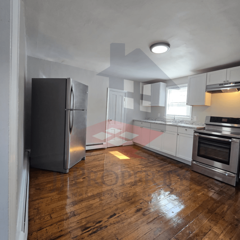 🏡 3-Bedroom Townhouse – Great for Roommates!